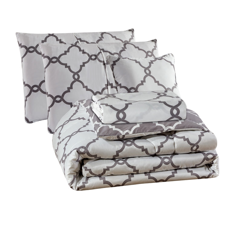 | Quatrefoil Grey