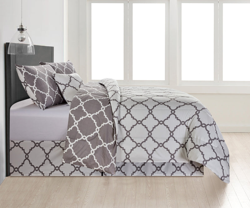 | Quatrefoil Grey